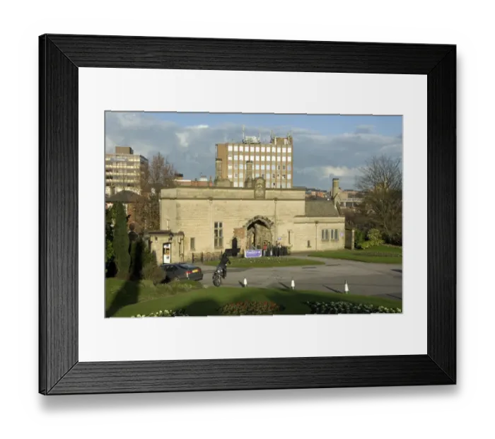 Framed Print : Castle Gatehouse DP068350