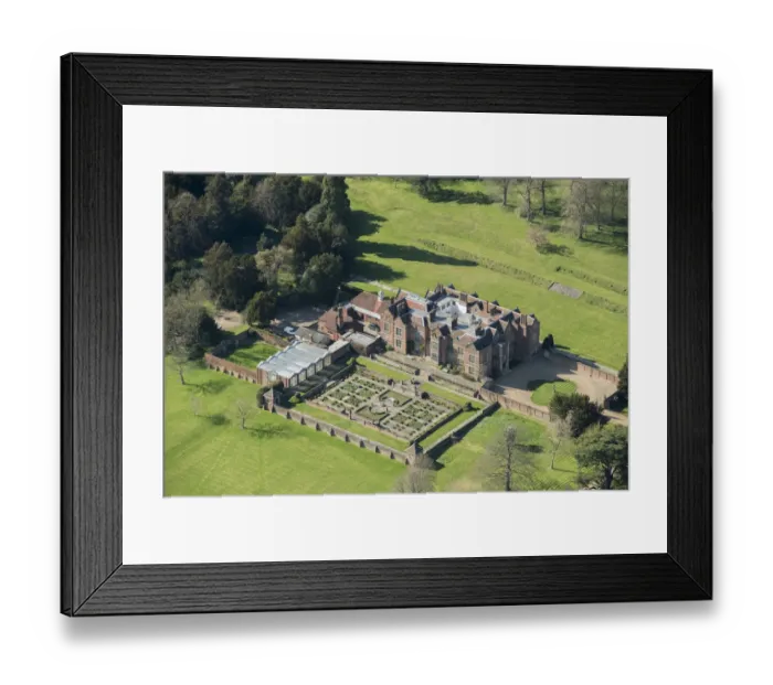 Framed Print : Chequers 33478_022