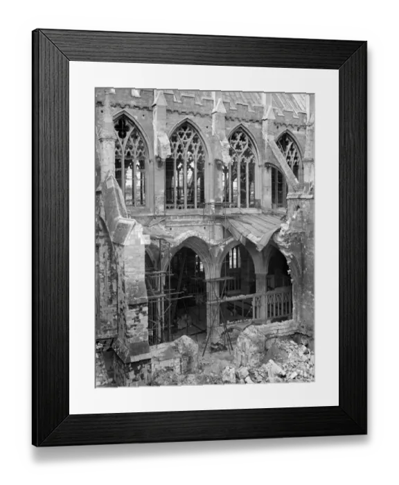 Framed Print : Exeter Cathedral bomb damage BB42_00740
