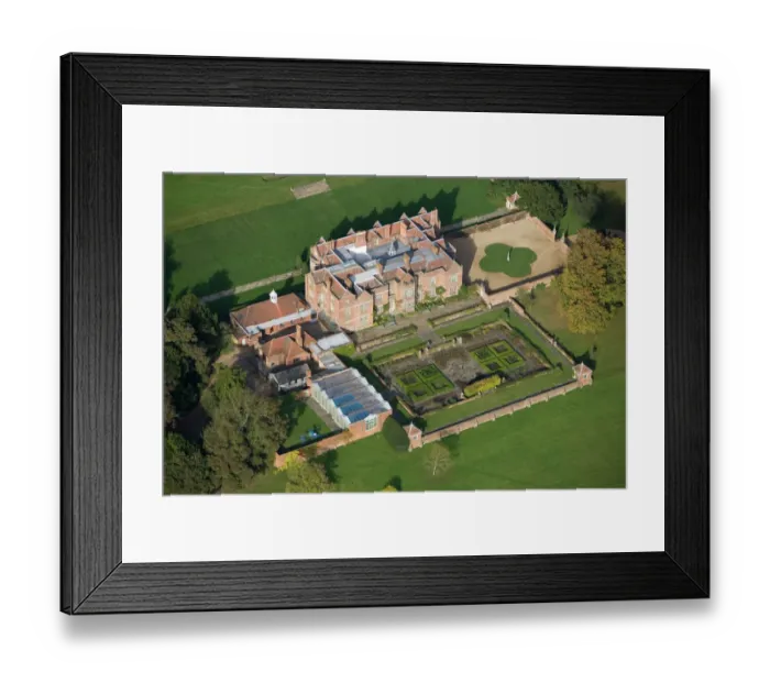 Framed Print : Chequers 24786_035 Framed Print : Chequers 24786_035