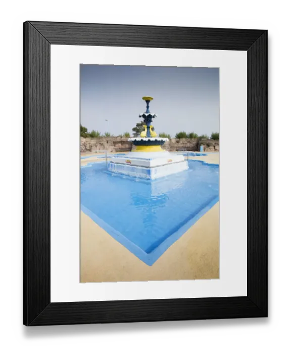 Framed Print : Skegness paddling pool DP175092