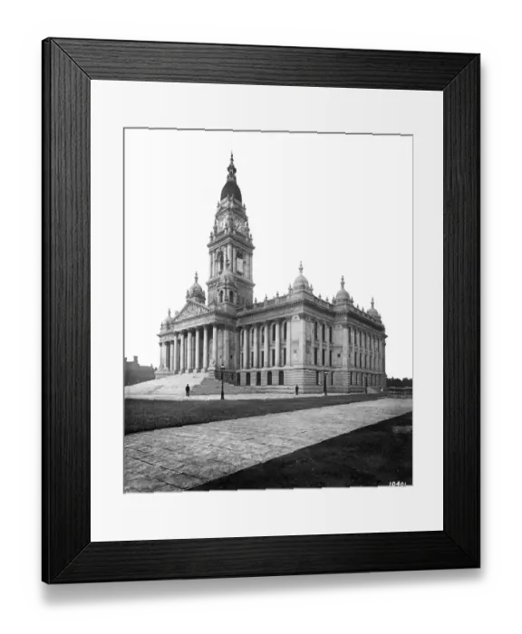 Framed Print : Portsmouth Town Hall BL10401