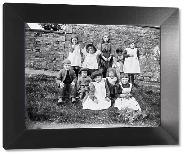 Group of Children a97_05427