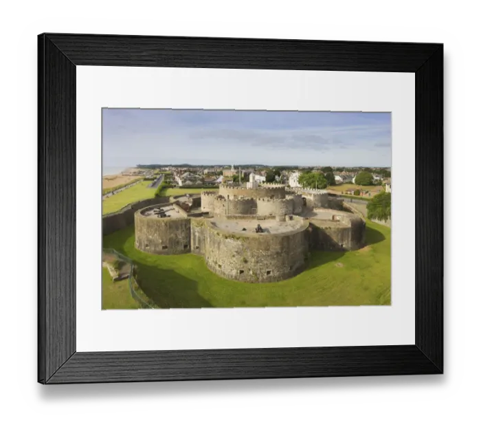 Framed Print : Deal Castle, Kent DP187707
