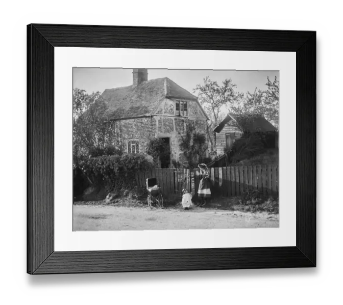 Framed Print : Two children with a pram MCF01_02_1480