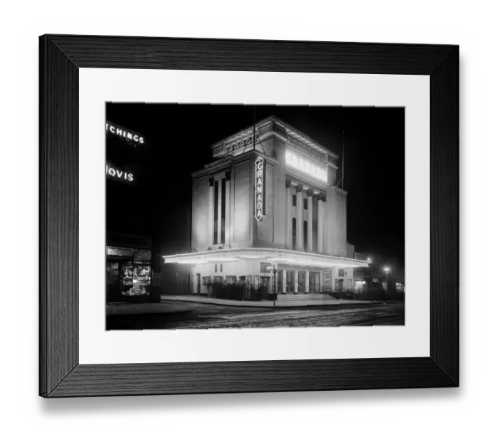 Framed Print : Granada Cinema, Tooting BB87_02905 Framed Print : Granada Cinema, Tooting BB87_02905