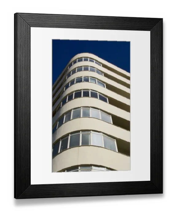 Framed Print : Embassy Court, Brighton DP054356