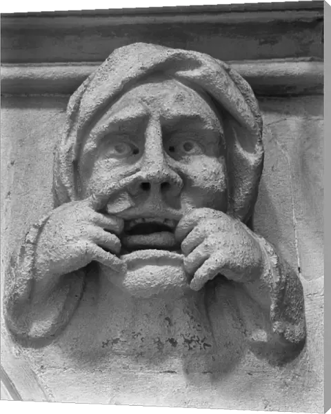 Stone head, Temple Church DD004512
