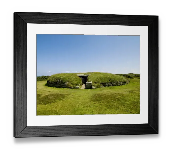 Framed Print : Porth Hellick Down Burial Chamber, Isles of Scilly N090279