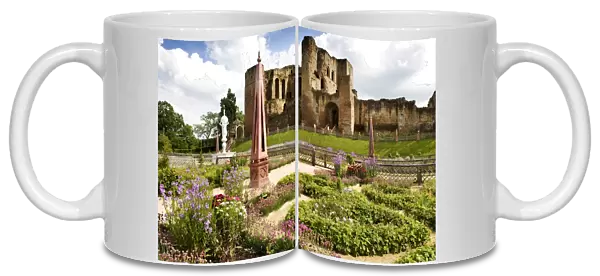 Kenilworth Castle Elizabethan Garden N090441