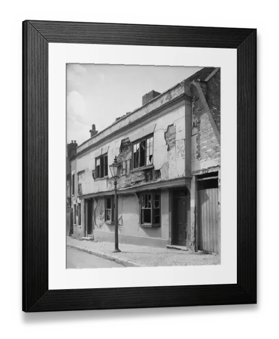 Framed Print : Cook Street Coventry, 1941 a42_00376 Framed Print : Cook Street Coventry, 1941 a42_00376