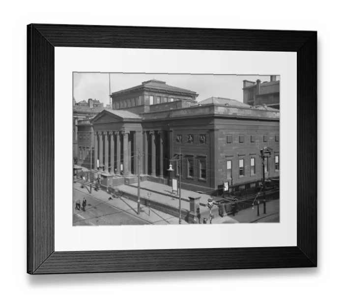 Framed Print : City Art Gallery Manchester a42_01940