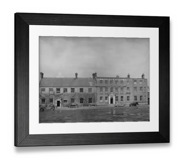 Framed Print : Tuesday Market Place Kings Lynn, 1942 a42_03871