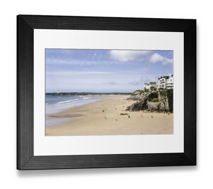 Framed Print : Castle Sands, Tenby BAR03_01-564 Framed Print : Castle Sands, Tenby BAR03_01-564