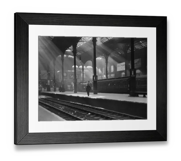 Framed Print : Liverpool Street Station CXP01_01_019 Framed Print : Liverpool Street Station CXP01_01_019