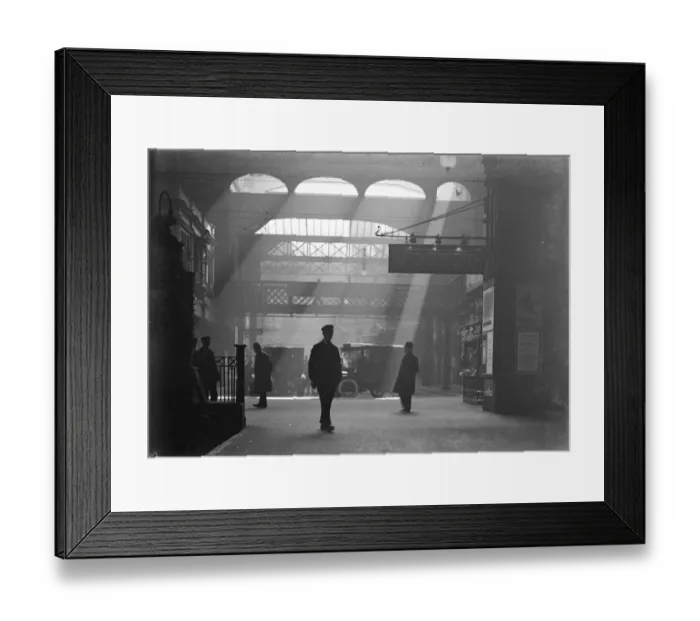 Framed Print : Liverpool Street Station CXP01_01_022 Framed Print : Liverpool Street Station CXP01_01_022