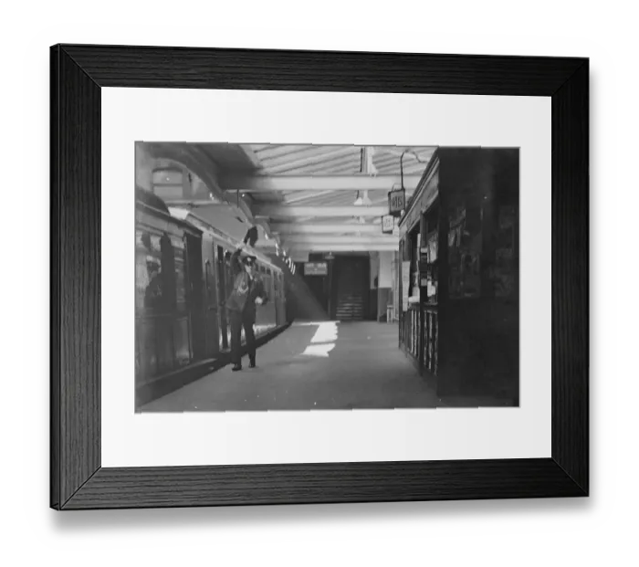 Framed Print : Liverpool Street Station CXP01_01_023 Framed Print : Liverpool Street Station CXP01_01_023
