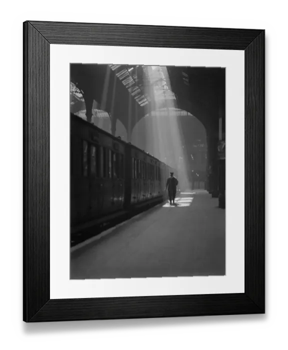 Framed Print : Liverpool Street Station CXP01_01_025 Framed Print : Liverpool Street Station CXP01_01_025