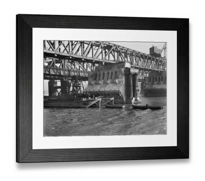 Framed Print : Demolition of Waterloo Bridge CXP01_01_100 Framed Print : Demolition of Waterloo Bridge CXP01_01_100