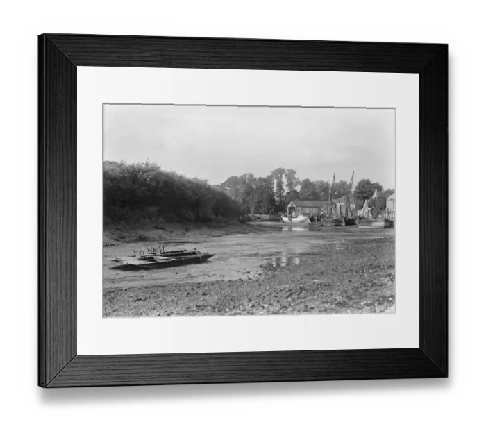 Framed Print : Lion Wharf Isleworth CXP01_01_107