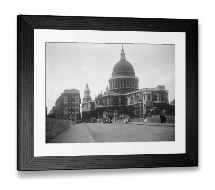 Framed Print : St Pauls Cathedral MCF01_02_1993