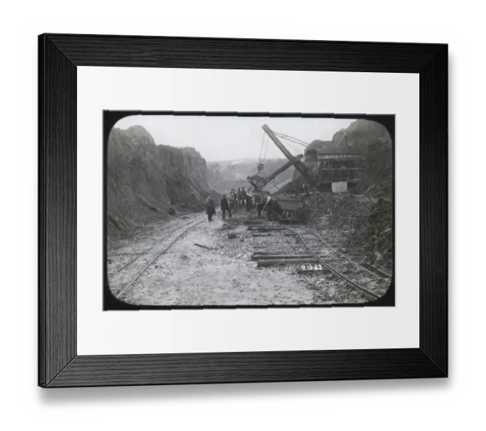 Framed Print : Road building MOT01_01_34 Framed Print : Road building MOT01_01_34