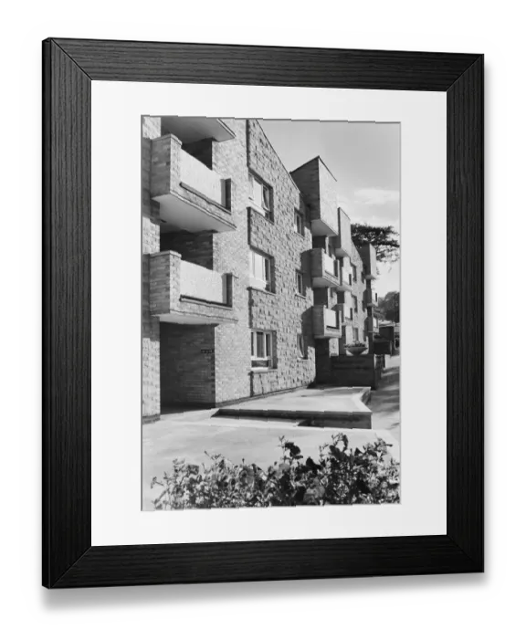Framed Print : Alnwick Westgate House RAC01_01_05_05