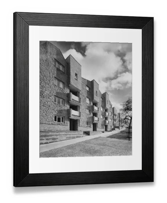 Framed Print : Alnwick Westgate House RAC01_01_05_07 Framed Print : Alnwick Westgate House RAC01_01_05_07
