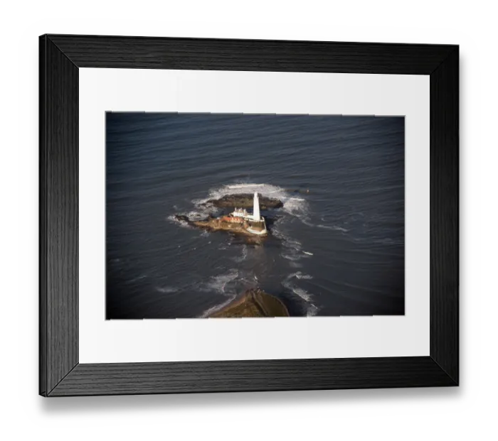 Framed Print : St Marys Lighthouse 28688_015
