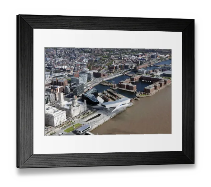 Framed Print : Royal Albert Dock 28765_047