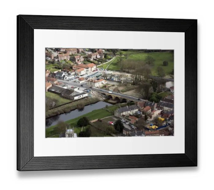 Framed Print : Tadcaster Bridge 28934_005 Framed Print : Tadcaster Bridge 28934_005