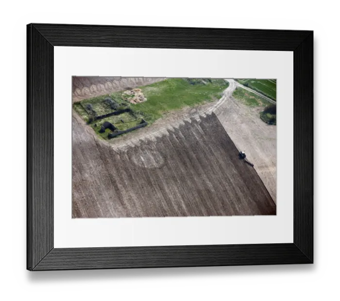 Framed Print : Soilmark barrow 29345_035