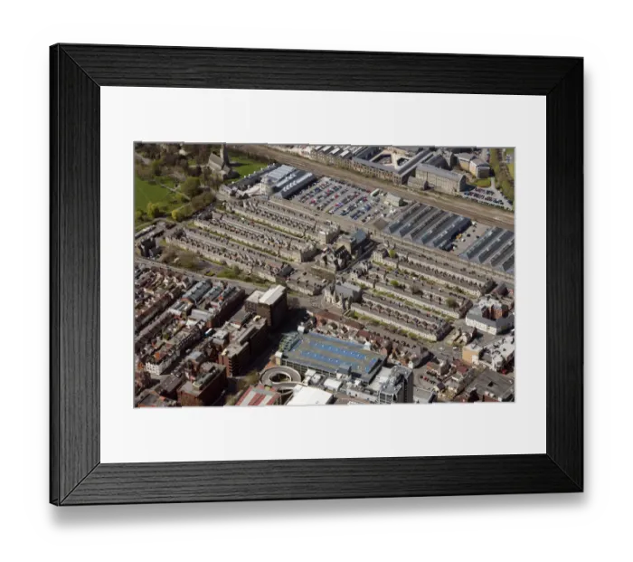 Framed Print : Swindon Railway Village 29615_044
