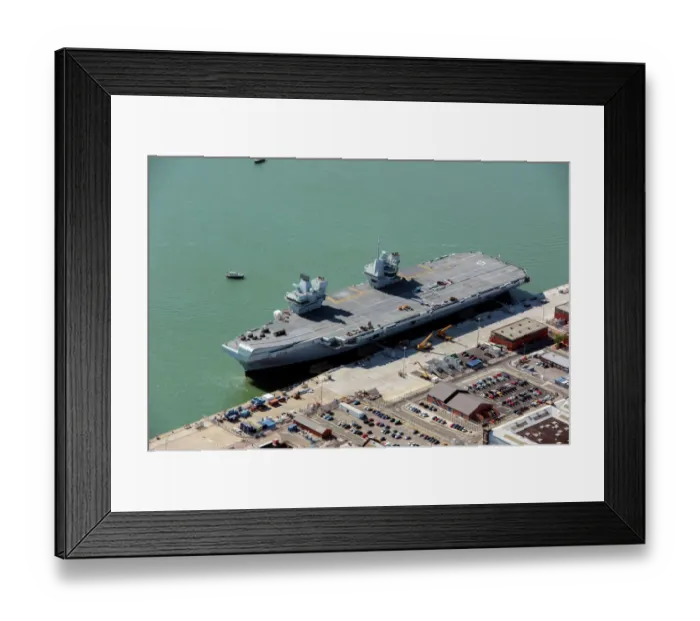 Framed Print : HMS Queen Elizabeth 33564_017