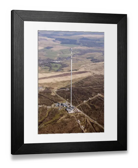 Framed Print : Winter Hill TV transmitter 33762_025