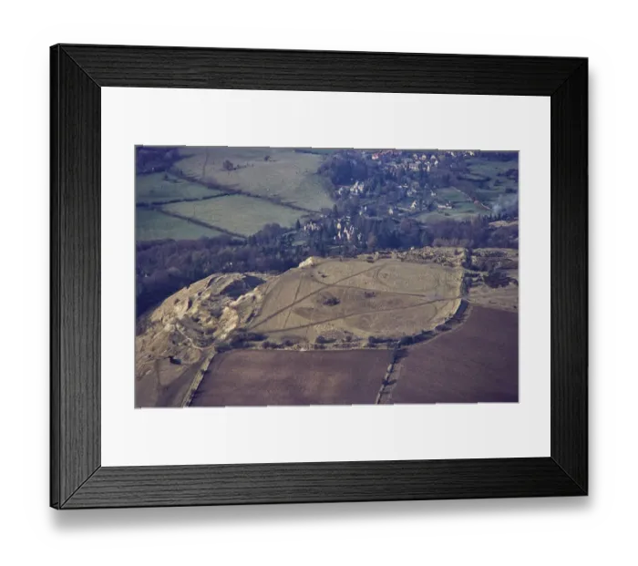 Framed Print : Leckhampton Hill JEH_22055_093 Framed Print : Leckhampton Hill JEH_22055_093