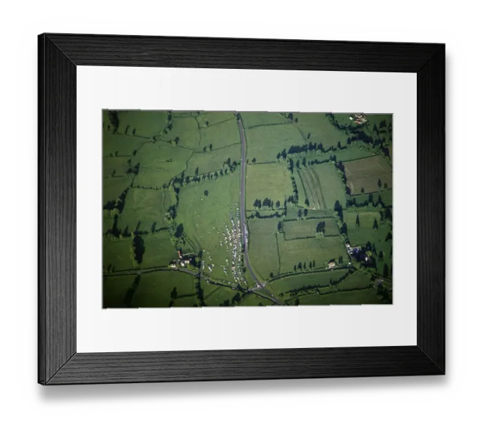 Framed Print : Worthy Farm JEH_22064_004 Framed Print : Worthy Farm JEH_22064_004