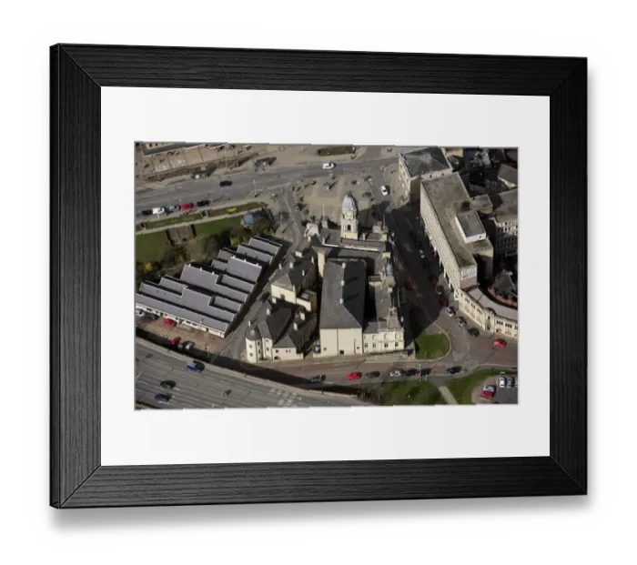 Framed Print : Dewsbury Town Hall 34101_010