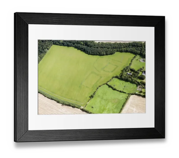 Framed Print : Linwood moat cropmarks 34118_060