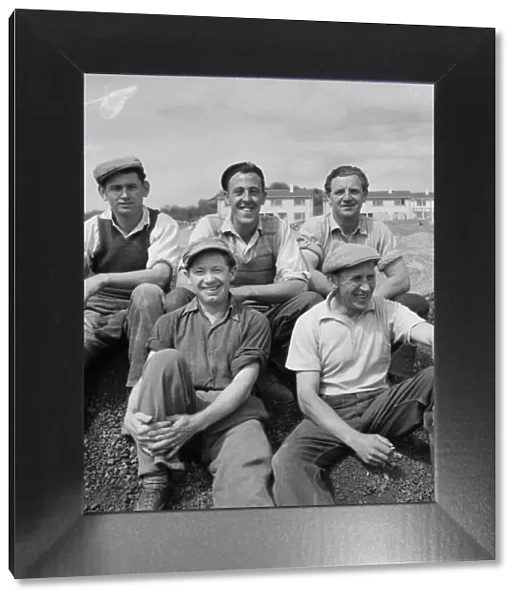 Laing workers JLP01_08_045876