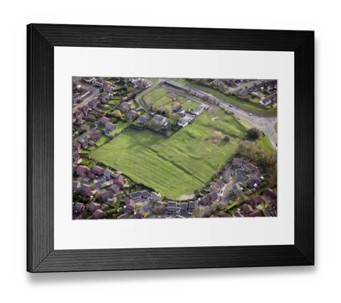 Framed Print : Low Throston DMV 28837_016 Framed Print : Low Throston DMV 28837_016