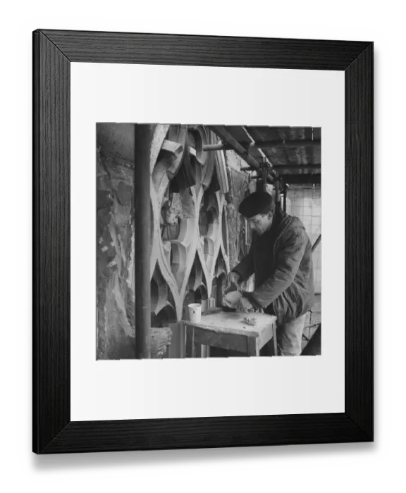 Framed Print : Carlisle Cathedral JLP01_08_075742