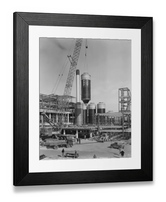 Framed Print : Installing fermenting vessels JLP01_09_780534