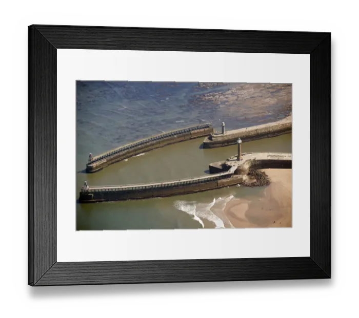 Framed Print : Whitby breakwaters 28906_010 Framed Print : Whitby breakwaters 28906_010