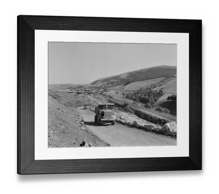 Framed Print : M6 Motorway construction JLP01_08_081804