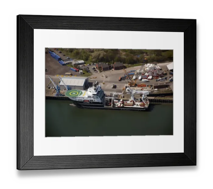 Framed Print : Blyth Harbour 28908_018 Framed Print : Blyth Harbour 28908_018