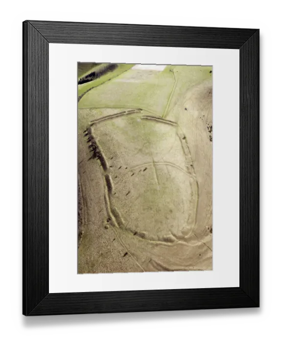 Framed Print : Winkelbury Hill 29833_006