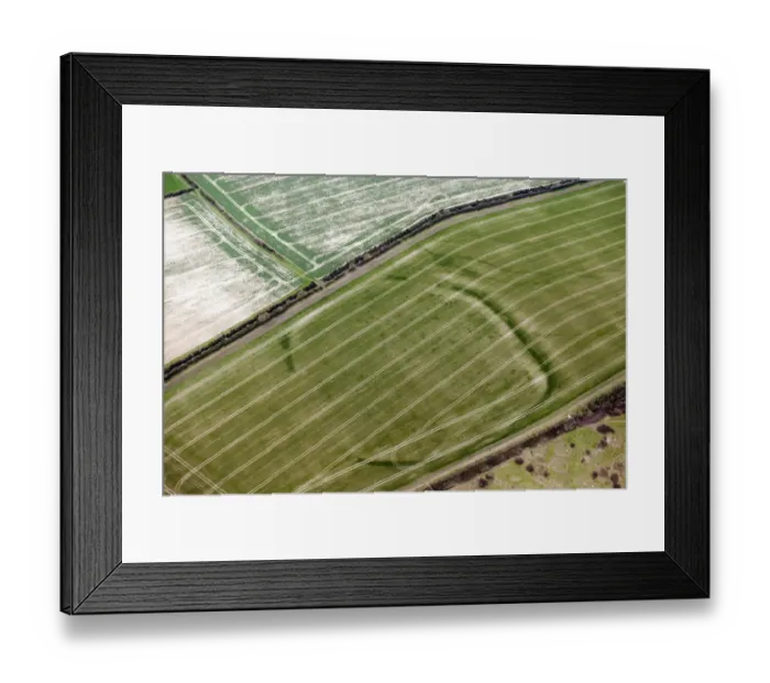 Framed Print : Woodbury hillfort 29834_001