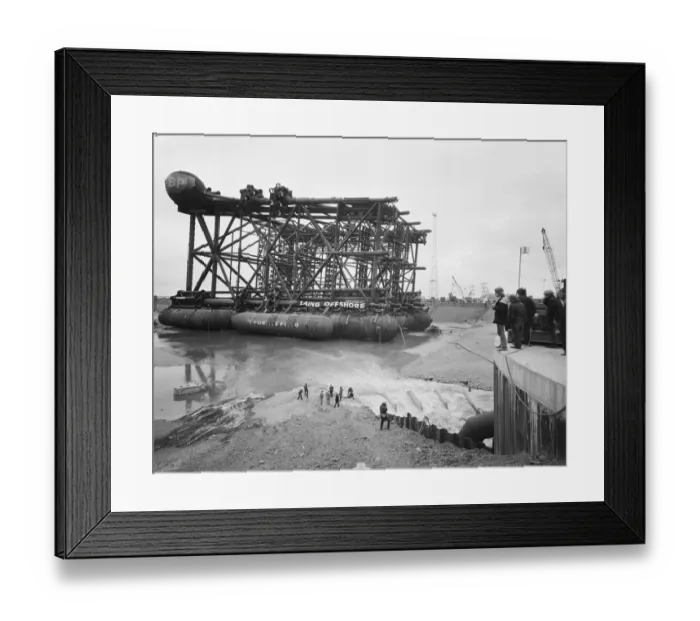 Framed Print : Oil rig in dry dock JLP01_08_099151