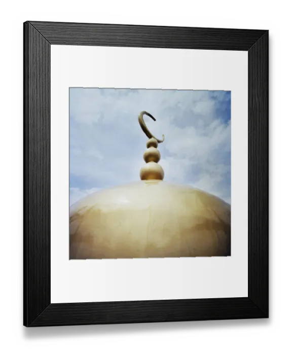 Framed Print : Crescent JLP01_10_04209